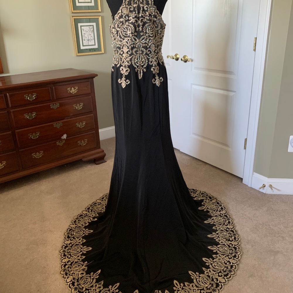 Prom Dress - Picture 4 of 11